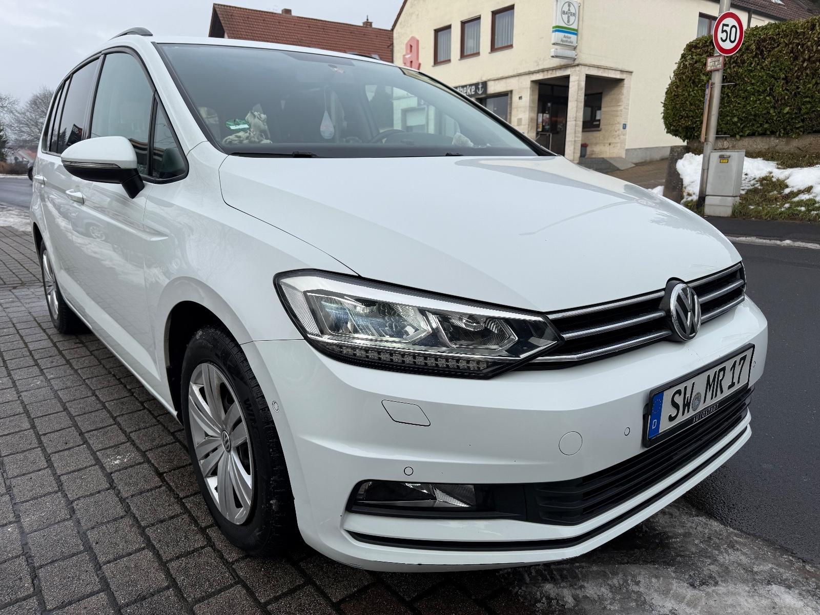 Volkswagen Touran 2,0 TDi/ Leder /Automatik/Navi/7 Sitzer