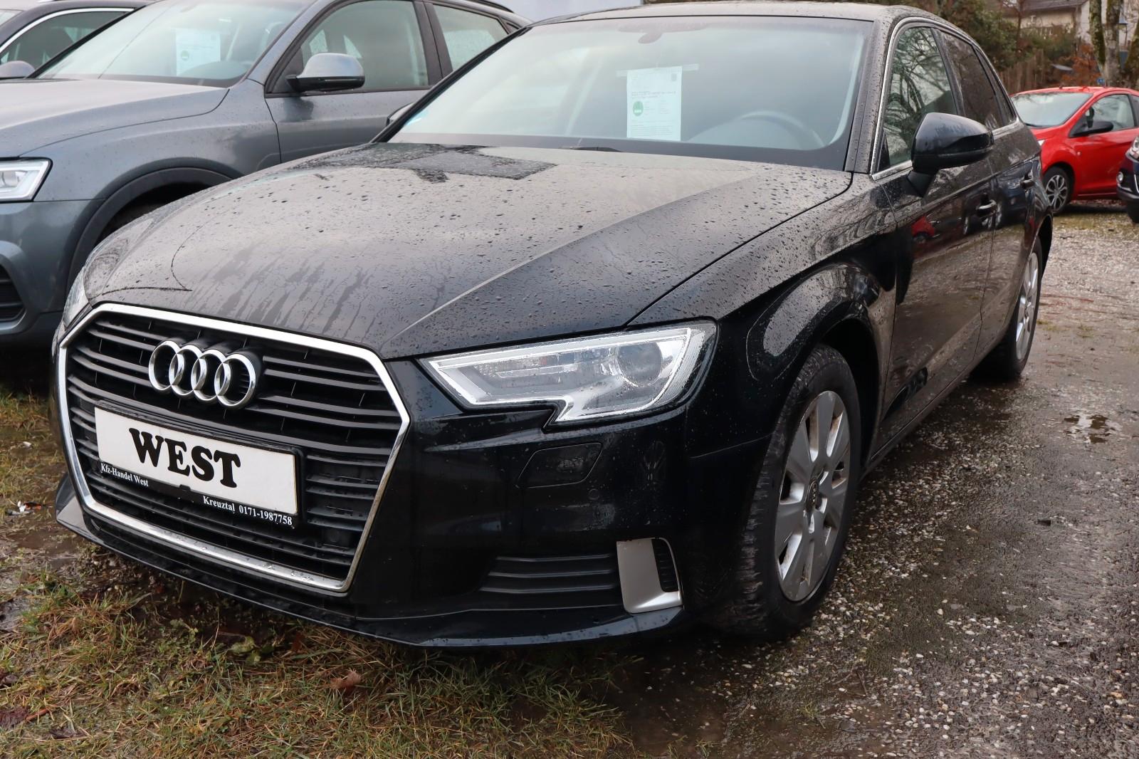 Audi A3 1.6 TDI S tronic sport Sportback Navi Xenon