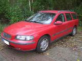 Volvo V70    2. Hd.   TÜV  - gebrauchte Volvo V70 aus dem Jahr 2002