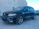 Volkswagen Tiguan 2.0 TSI R-Line 4Motion - VW Tiguan Unfallwagen