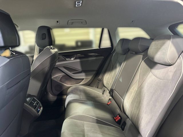 Passat Variant 2.0 TDI DSG BUSINESS +AHK+KAMERA+