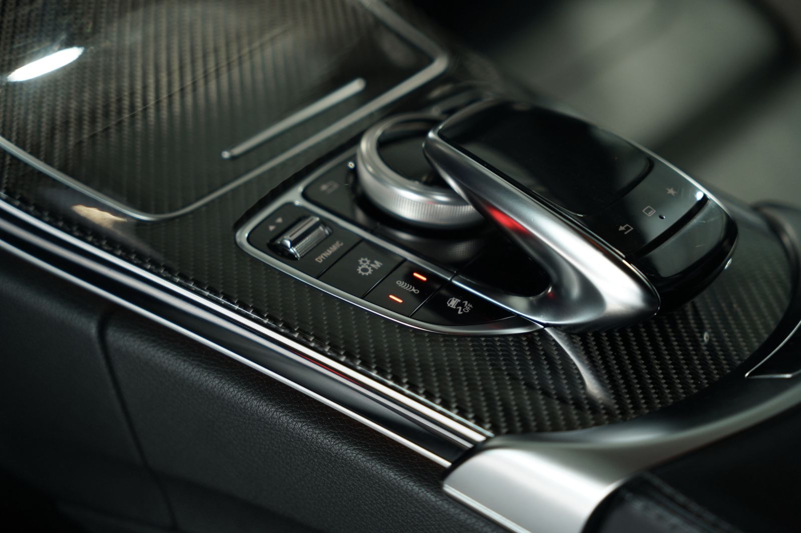 Mercedes Benz C 63 Amg