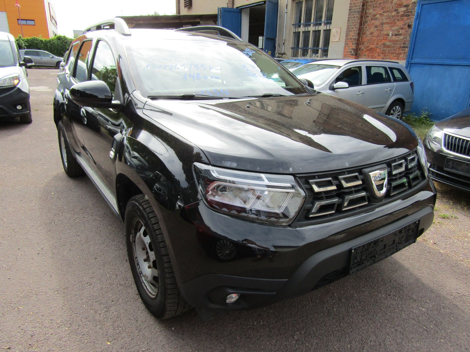 Dacia Duster - 1