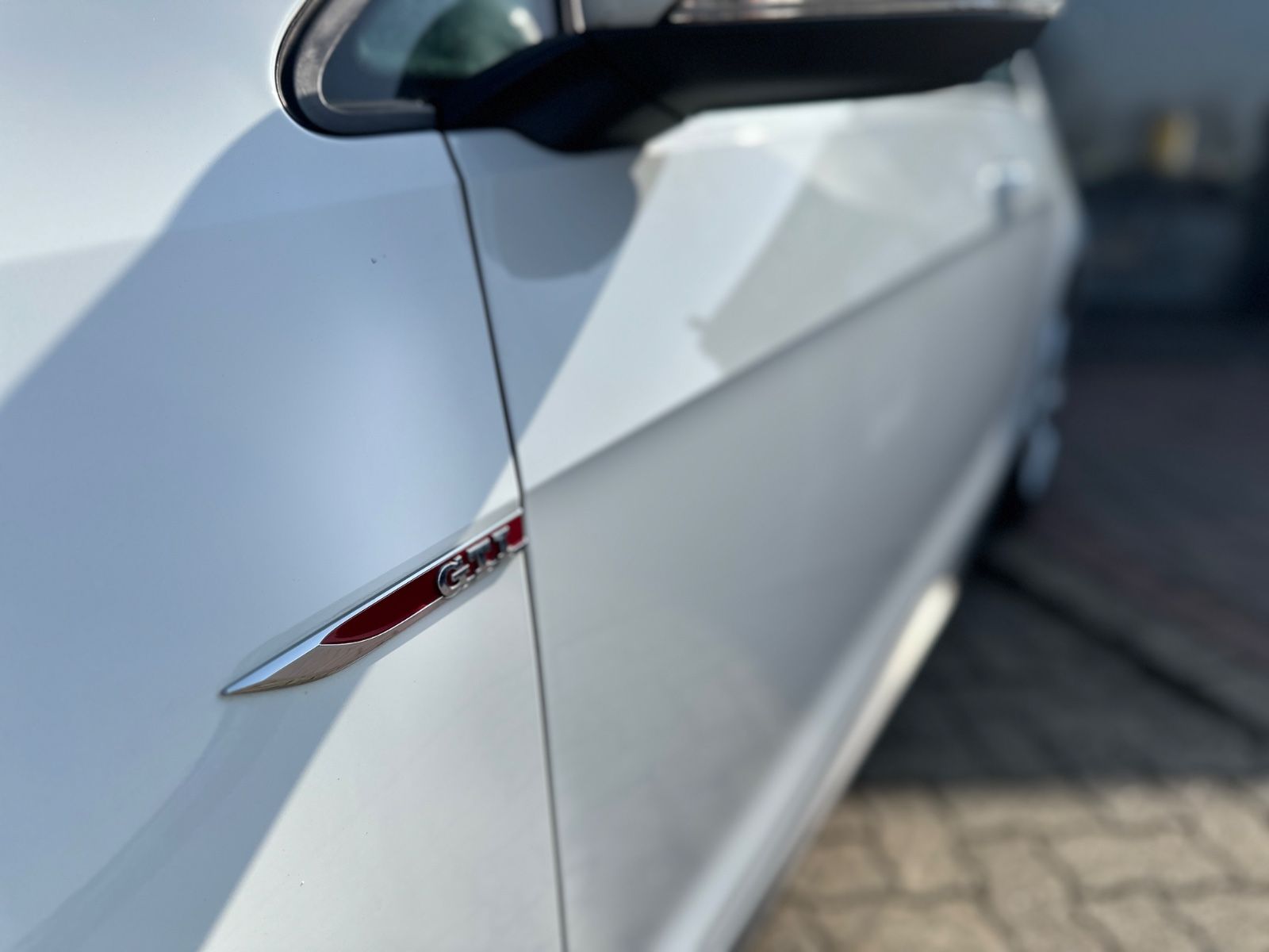 Volkswagen Golf VII 2.0 TSI DSG GTI Lim.*BI-XENON* foto 8
