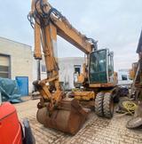 Liebherr 902 Litronic Mobilbagger mit Schaufel - Liebherr 902