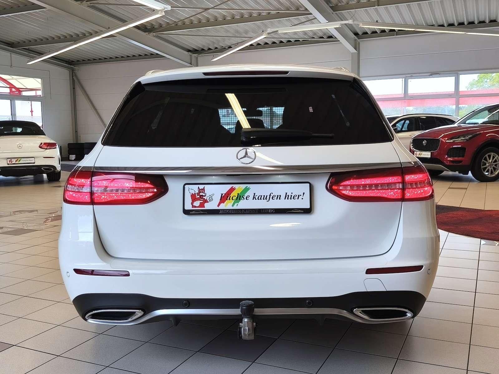 Fahrzeugabbildung Mercedes-Benz 300d AMG Line/Navi/S-Dach/Spur/DAB/Ahk 180 kW...