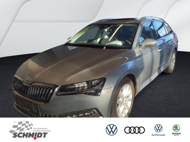 Skoda Superb Combi 2.0TDI Style 4x4 AHK eSD DCC MATRIX