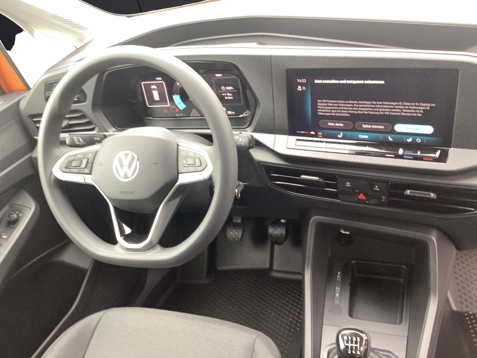 Fahrzeugabbildung Volkswagen Caddy TDI Kasten Maxi  4M LED AHK AID GRA PDC SH