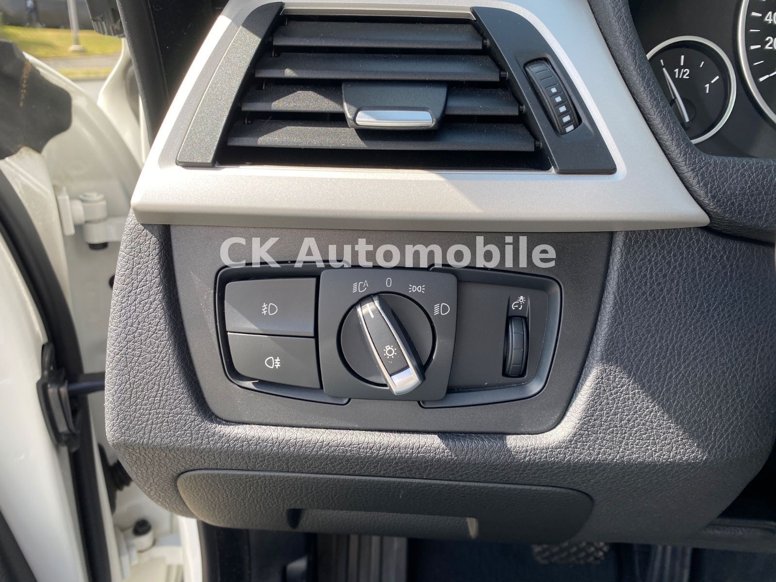 Fahrzeugabbildung BMW 420i xDrive Gran Coupe Advantage/Navi/LED/Kamera