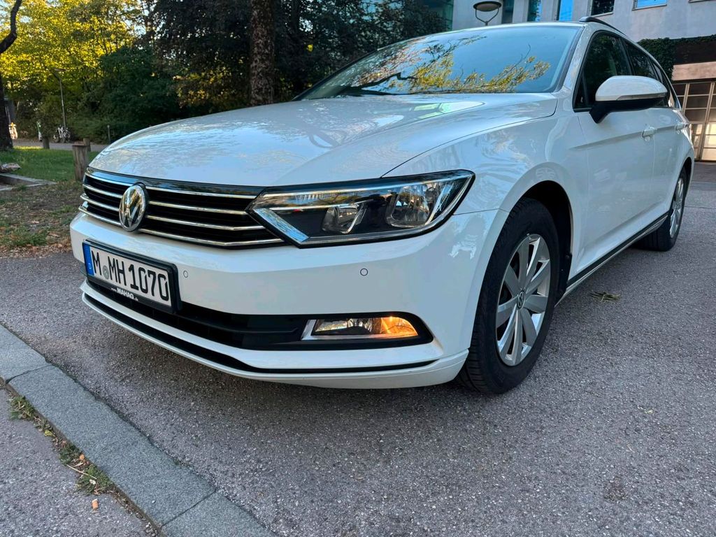 Image of Volkswagen Passat Variant