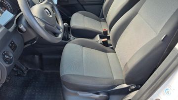 Volkswagen Caddy - 9
