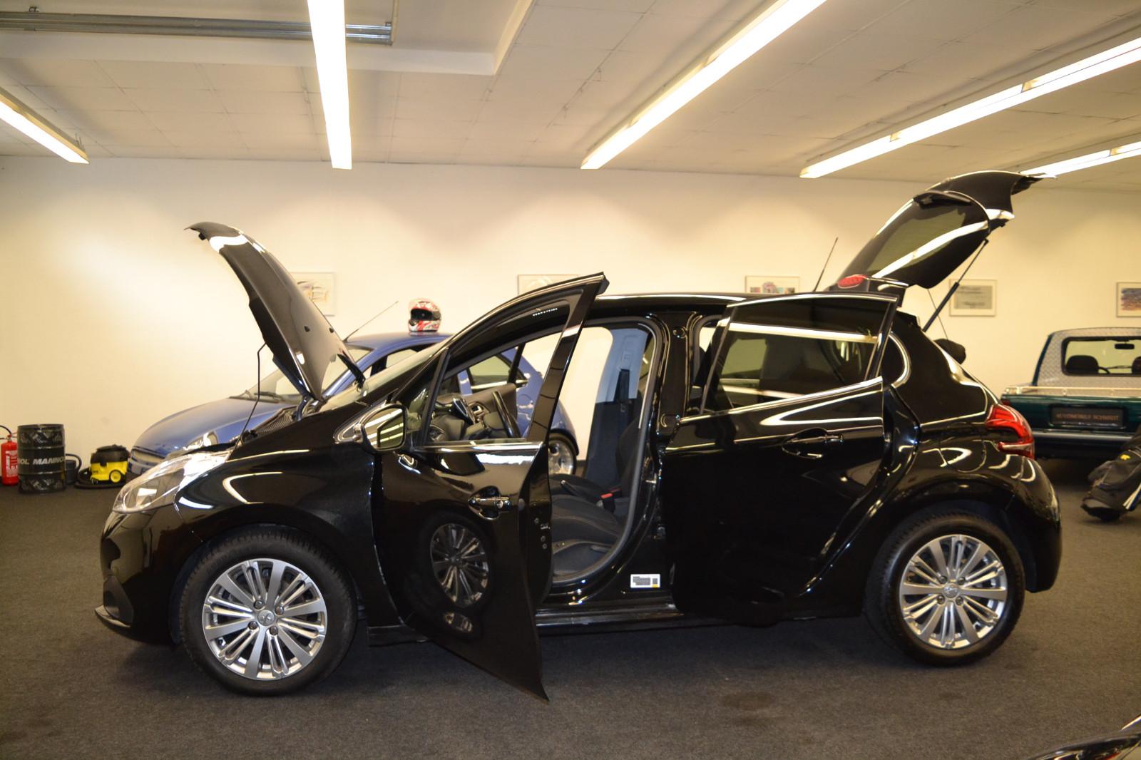 Peugeot 208 Allure AUTOMATIK