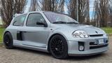 Renault Clio 3.0 V6 24V cat 3 porte Sport - Renault Clio: V6 Sport