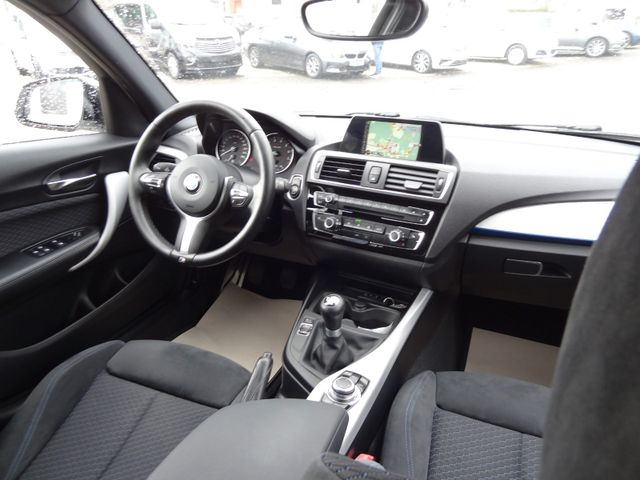 Fahrzeugabbildung BMW 118 i M Sport/2.Hd/Navi/LED/SitzH/