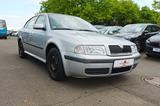 Skoda Octavia Lim. Tour 1.4 *PDC - Skoda Octavia aus 2009: Tour