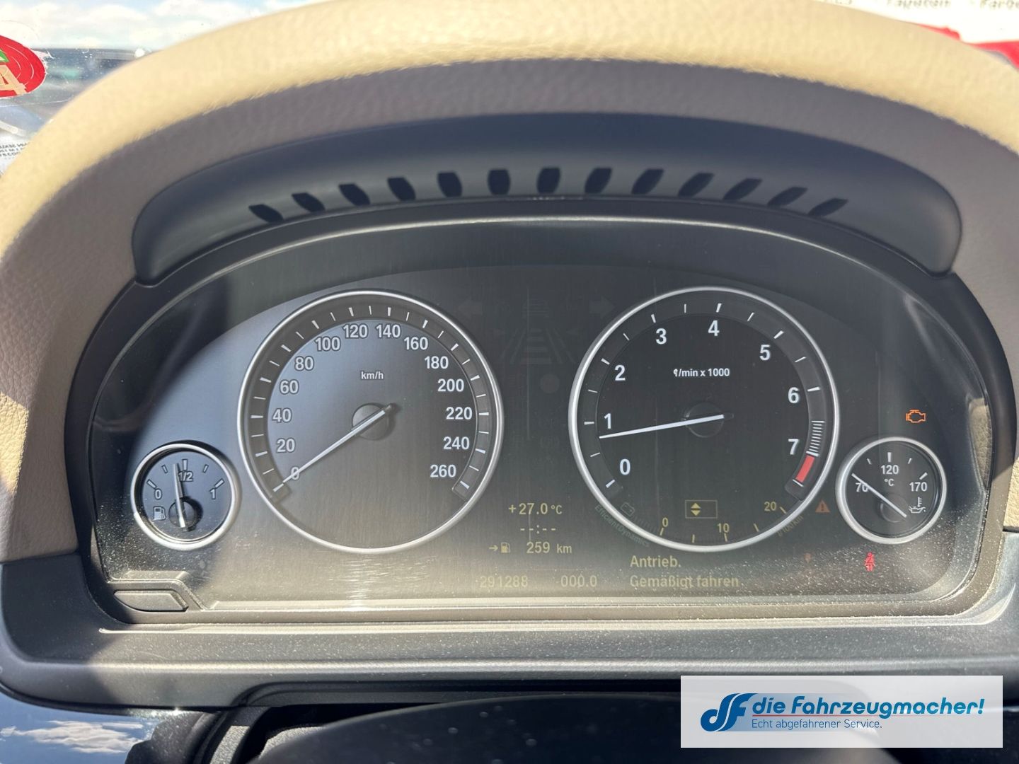 Fahrzeugabbildung BMW 523 i AHK-el. klappb. Navi Soundsystem *EXPORT