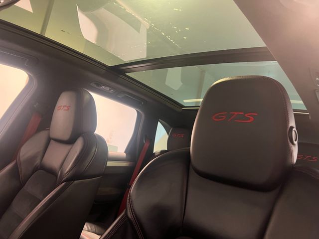 Porsche Cayenne GTS,Pano,Bose,Memory,Luft,21Zoll,S-Abgas