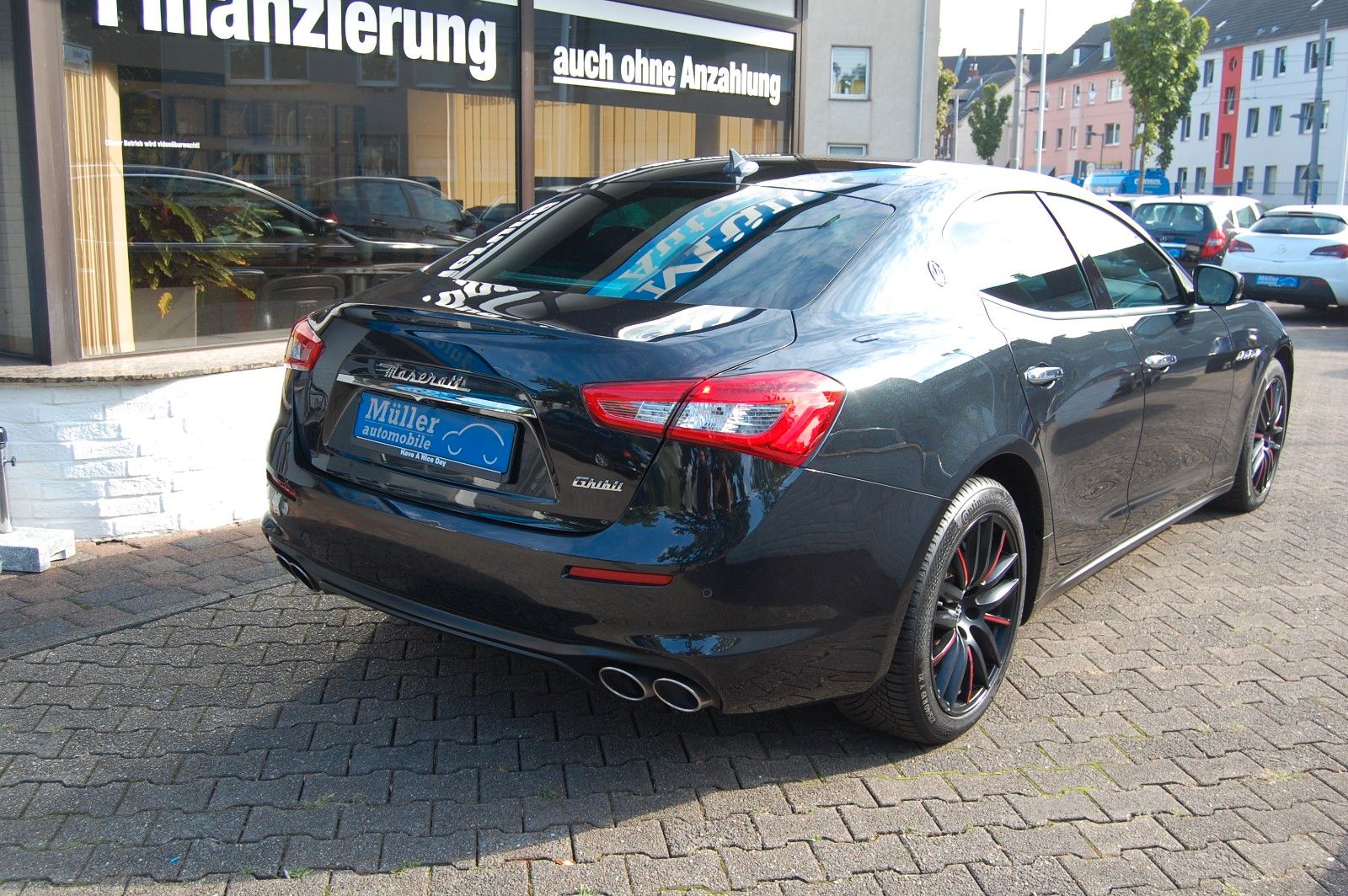 Maserati Ghibli Gransport Ribelle One of 200 foto 3