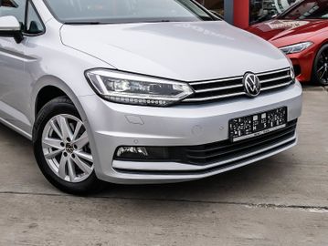 Fahrzeugabbildung Volkswagen Touran 15TSI ACT OPF DSG Comfortline LED ACC PLA