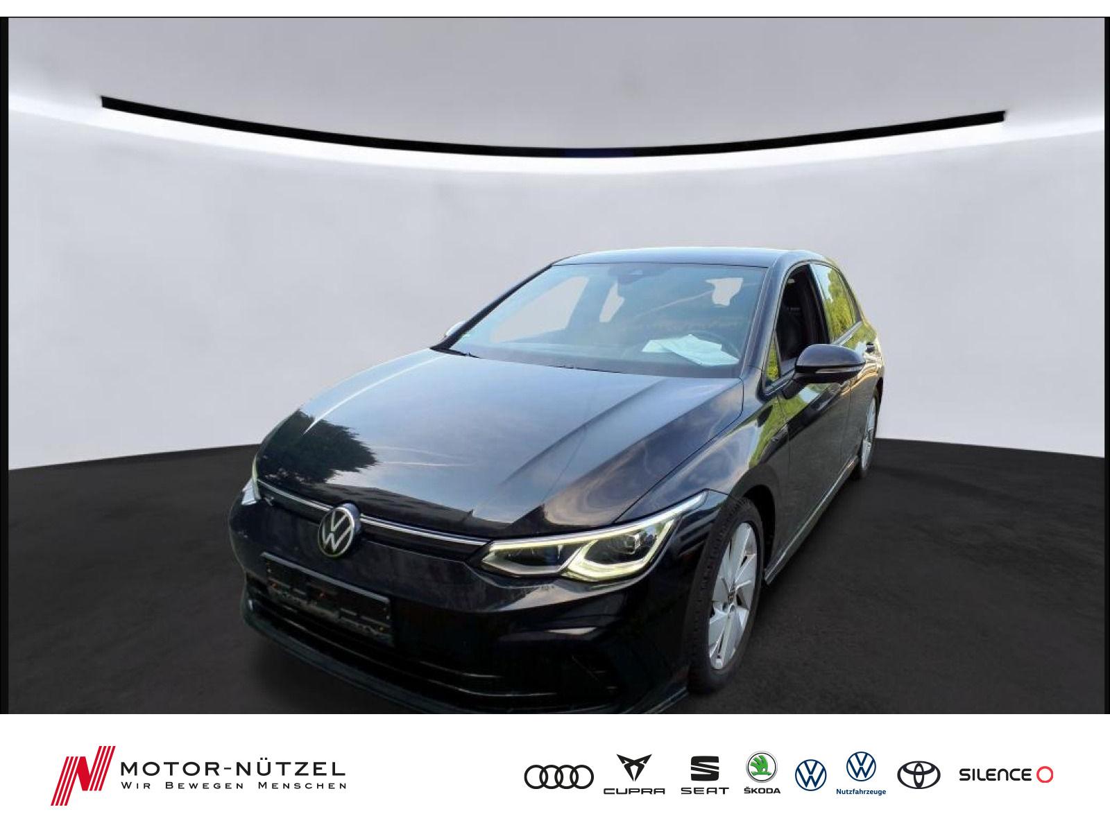 Volkswagen Golf VIII 1.5eTSI DSG R-Line MATRIX+NAV+ACC+APP