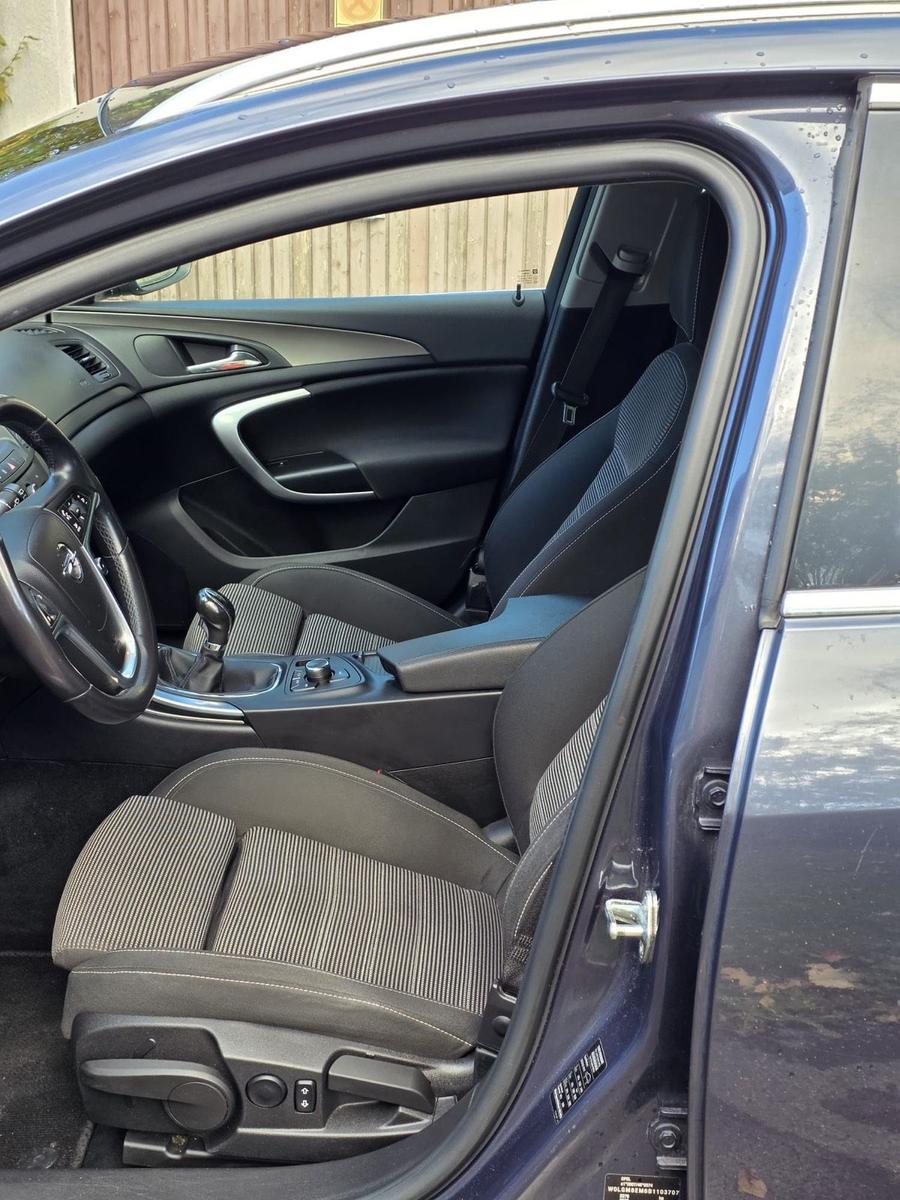 Opel Insignia 2011 — photo 5