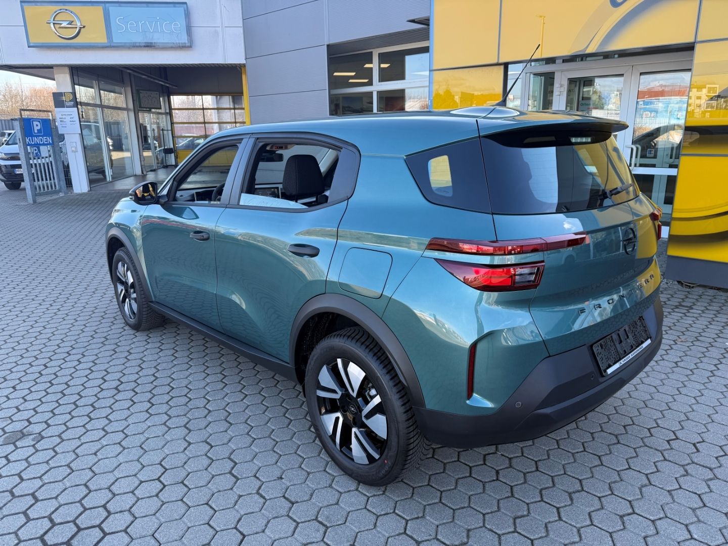 Fahrzeugabbildung Opel Frontera 1.2 Edition SHZ+LHZ+Kamera+Allwetter