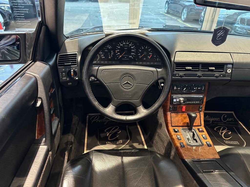 Mercedes-Benz SL 300