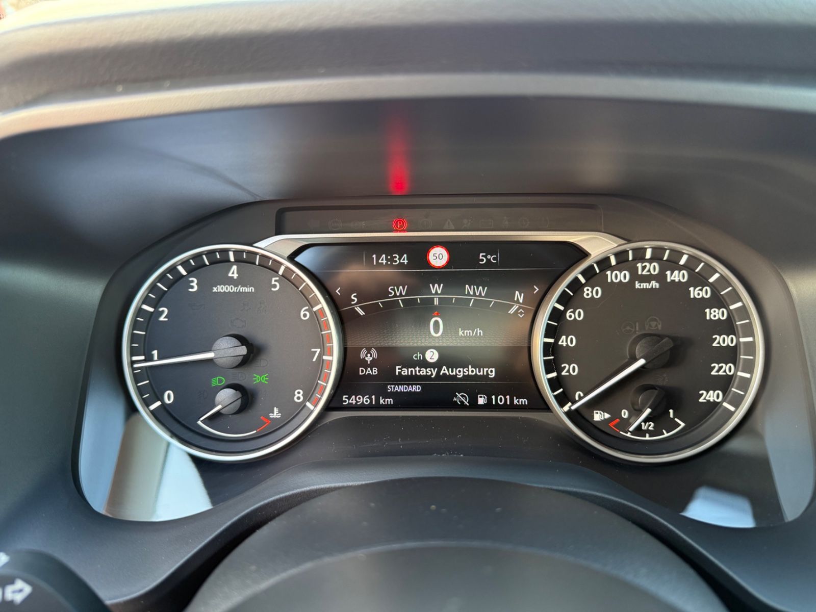 Fahrzeugabbildung Nissan Qashqai Acenta MHEV - Navi, Winter-Paket