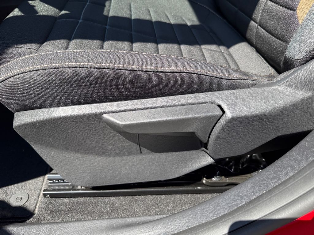 Fahrzeugabbildung Citroën C3 Aircross Turbo 100 PLUS 7-Sitzer