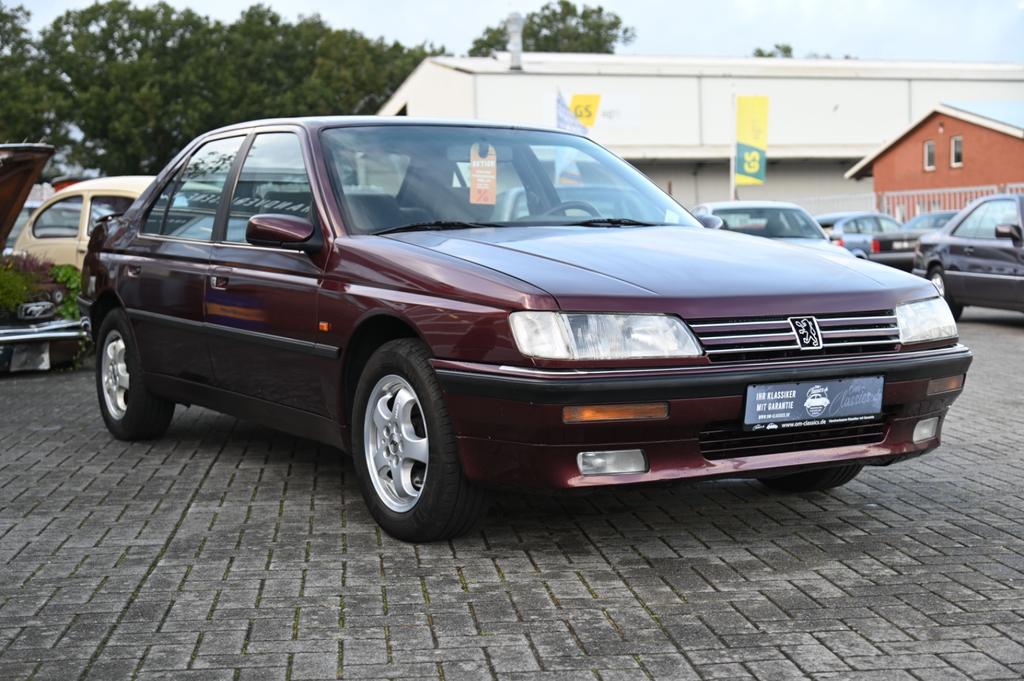 Peugeot 605