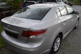 Toyota Avensis Edition Navi Kamera AHK - Toyota Avensis mit Benzin-Antrieb: Limousine