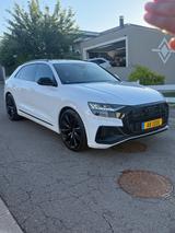 Audi SQ8 TFSI GARANTIE AUDI 12.2026 - gebrauchte Audi SQ8 aus dem Jahr 2023