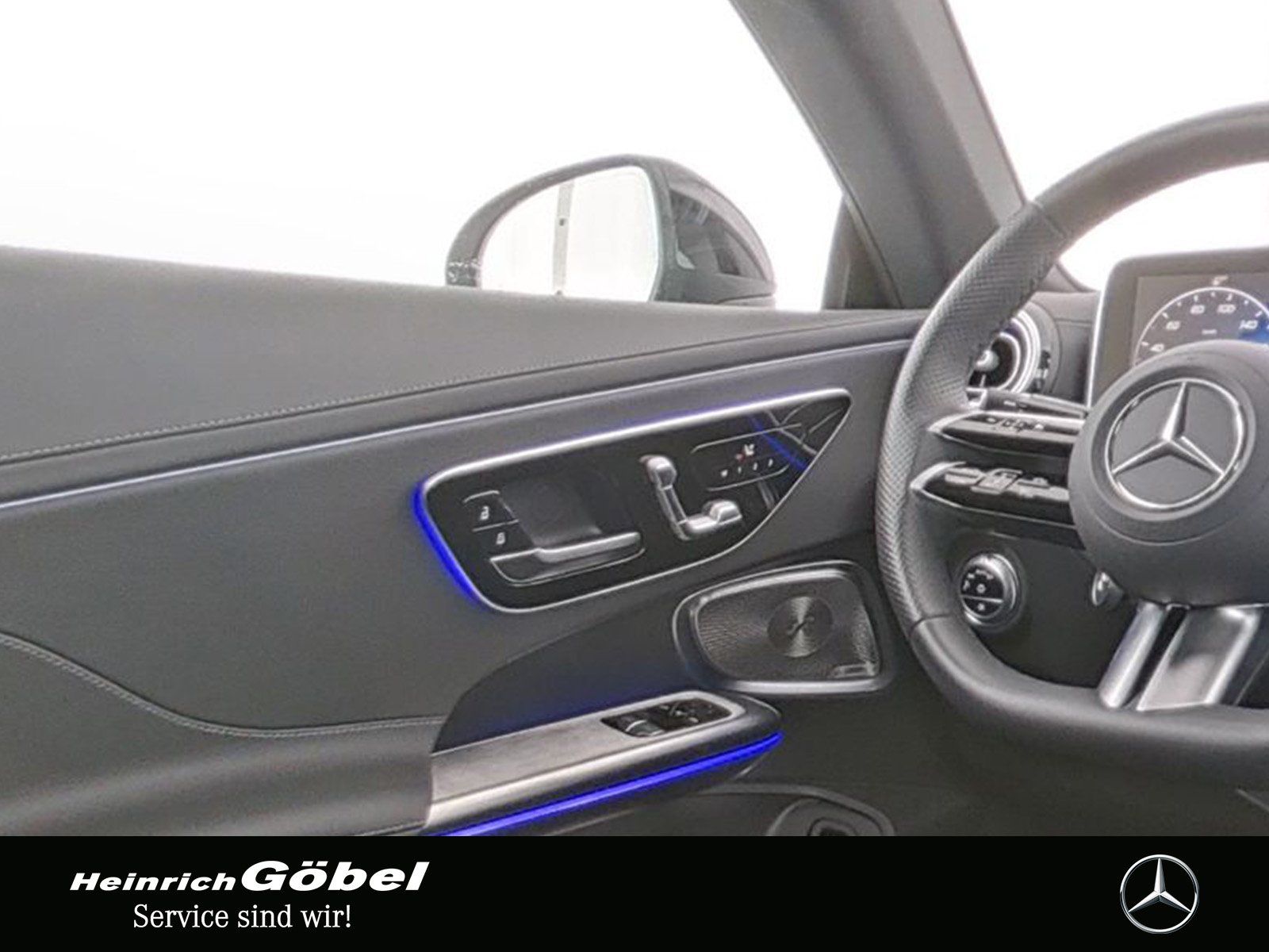 Fahrzeugabbildung Mercedes-Benz CLE 300 4M AMG LINE PREMIUM+PANORAMA+NIGHT+360°