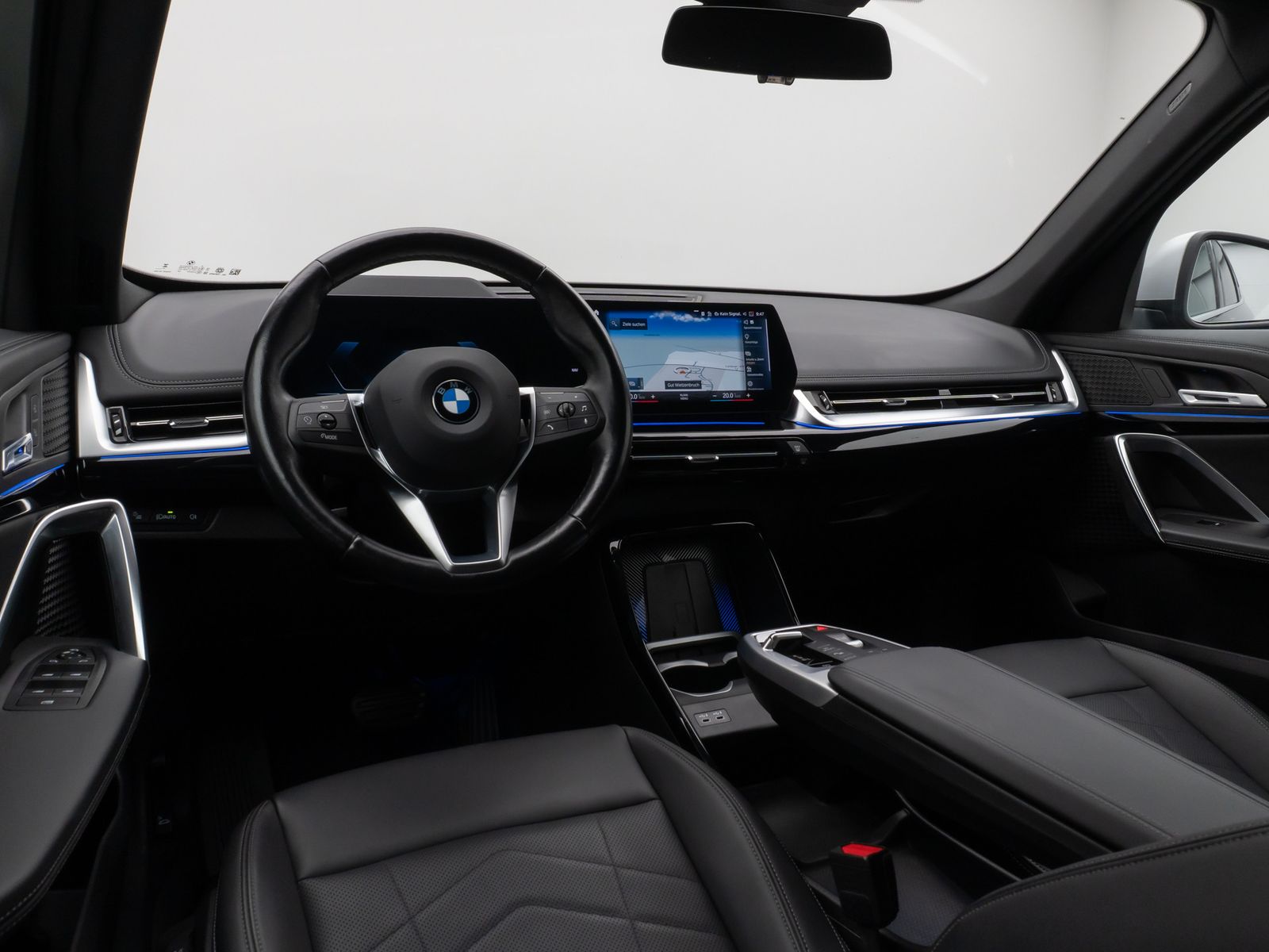 Fahrzeugabbildung BMW X1 xD20d xLine 360° HUD DAB Leder Ad.LED Komfort