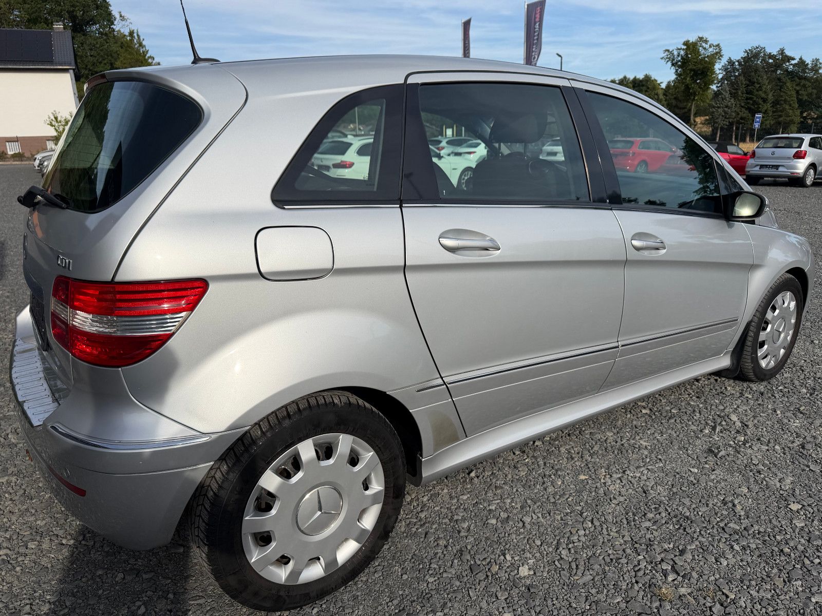 MERCEDES-BENZ B 200 CDI AUTOMATIK/NAVI/AHK/KLIMA – Foto 6