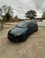 Skoda Roomster 1.6 Benzin - Skoda Roomster mit Benzin-Antrieb: Kombi, 1.6