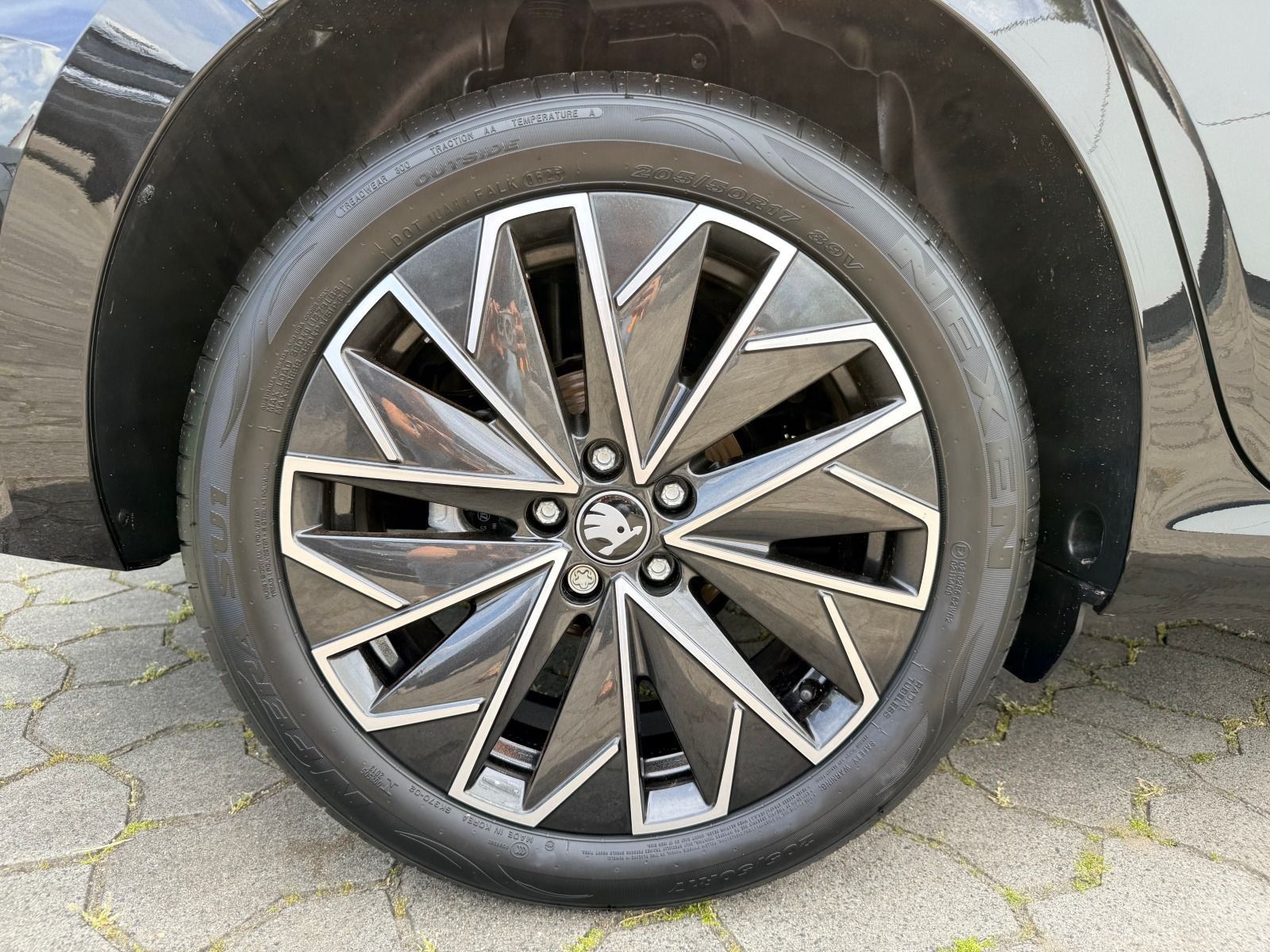 Fahrzeugabbildung SKODA Scala 1.5 TSI Balance OPF