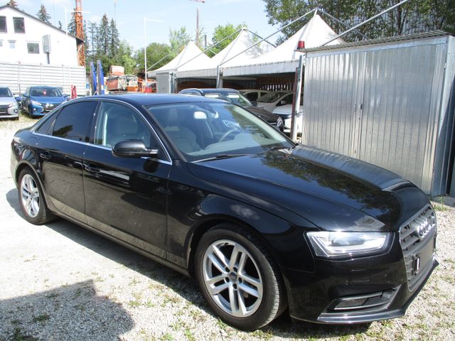 Audi A4 Lim. Euro6 Automatik Navi Xenon SD PDC