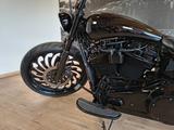 Harley-Davidson Street Bob CUSTOM - HARLEY-DAVIDSON STREET BOB CUSTOM