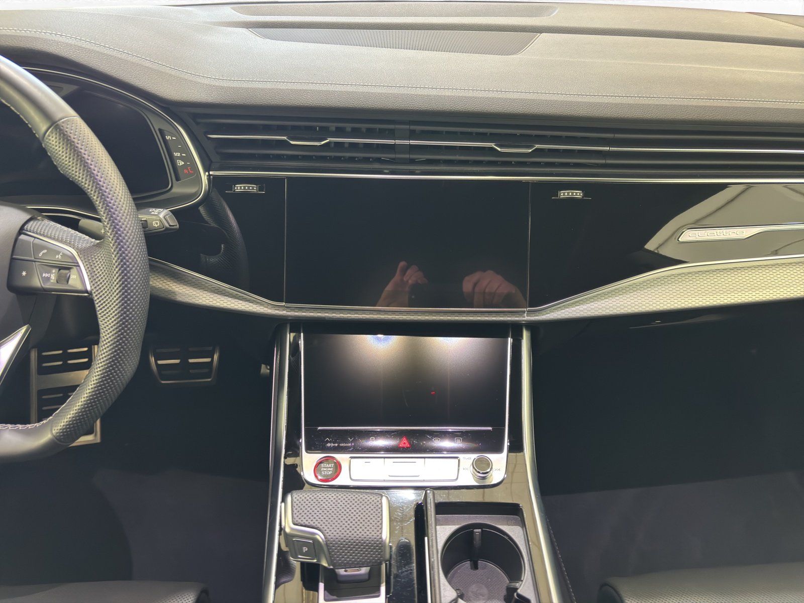 Audi SQ8 - Bild 14