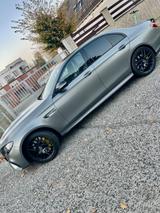 Mercedes-Benz E 63 AMG Mercedes-AMG E 63 S schalenSitze No Opf - Mercedes-Benz E 63 AMG aus 2017