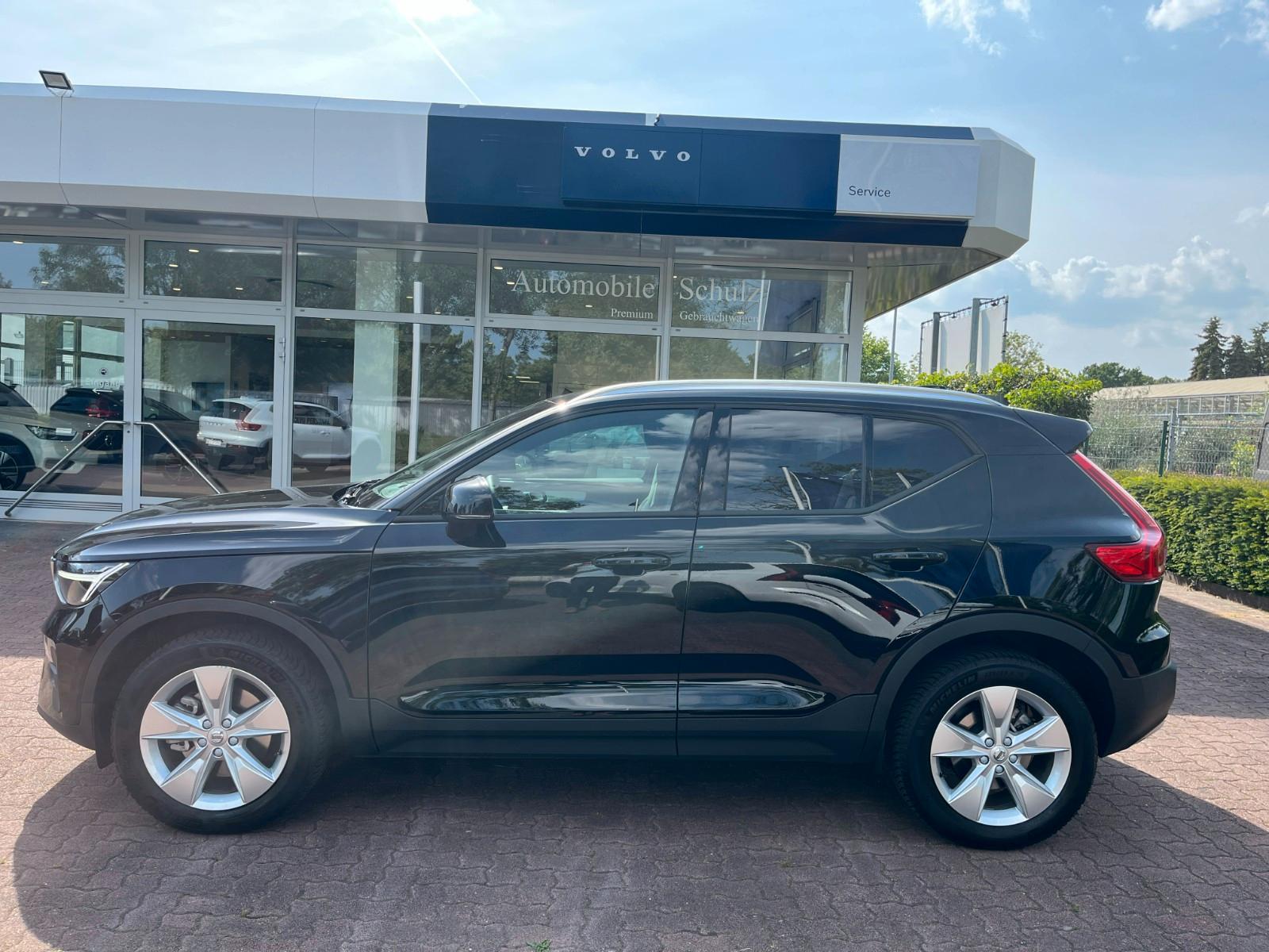 Volvo XC40 B3 Core DCT