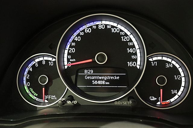 E-up! PDC KAMERA TEMPOMAT SHZ BT DAB Winterräder