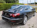 Volkswagen Passat CC 3.6 V6 4Motion DSG - Volkswagen Passat CC mit Benzin-Antrieb
