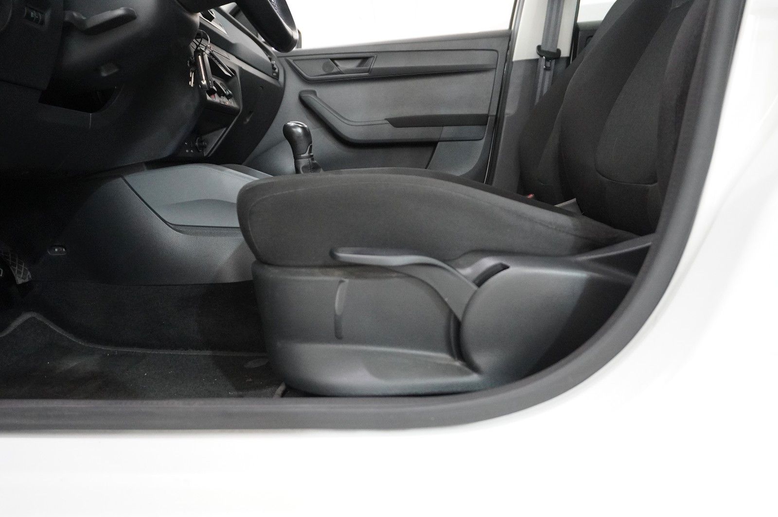 Fahrzeugabbildung SKODA Fabia LIM. 1.0 ACTIVE KLIMA/NEBEL/USB/AHK