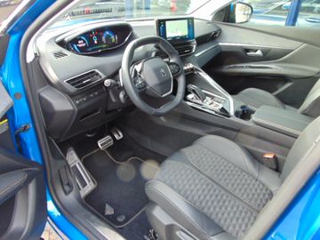 Bild 7 Peugeot 3008 Hybrid 225 Roadtrip