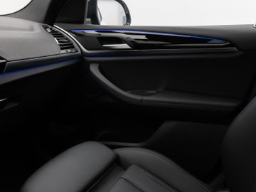 Fahrzeugabbildung BMW X3 xD20d Panoram Kamera DAB HiFi Komfort ACC 19"