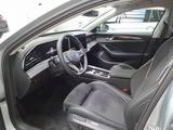 Volkswagen Passat Business 1.5 eHybrid Sonderleasing ohne z - Volkswagen Passat: Silber