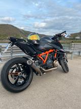 KTM 1290 Super Duke R mit TECH PACK