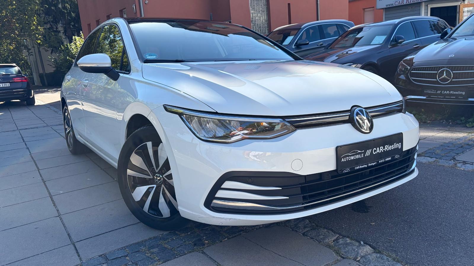 Volkswagen Golf VIII Lim. Move/ACC/VIRTAUL/PANORAMA/I HAND